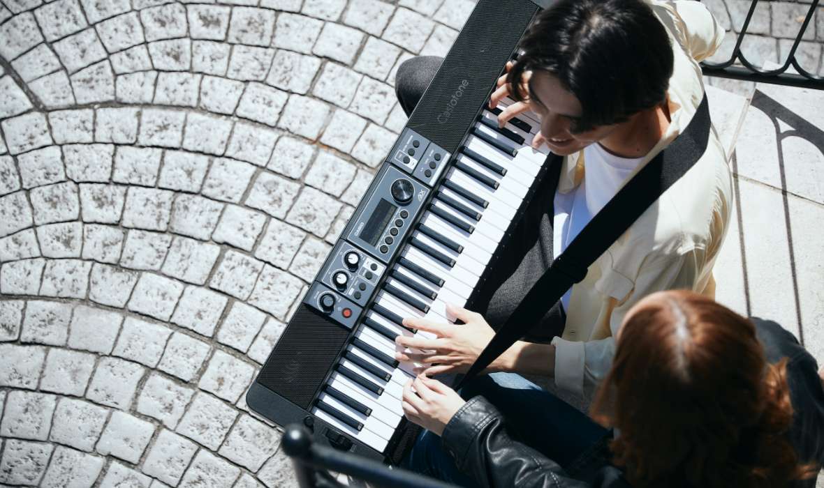 Casio CT-S500 Clavier à réponse tactile avec enr…